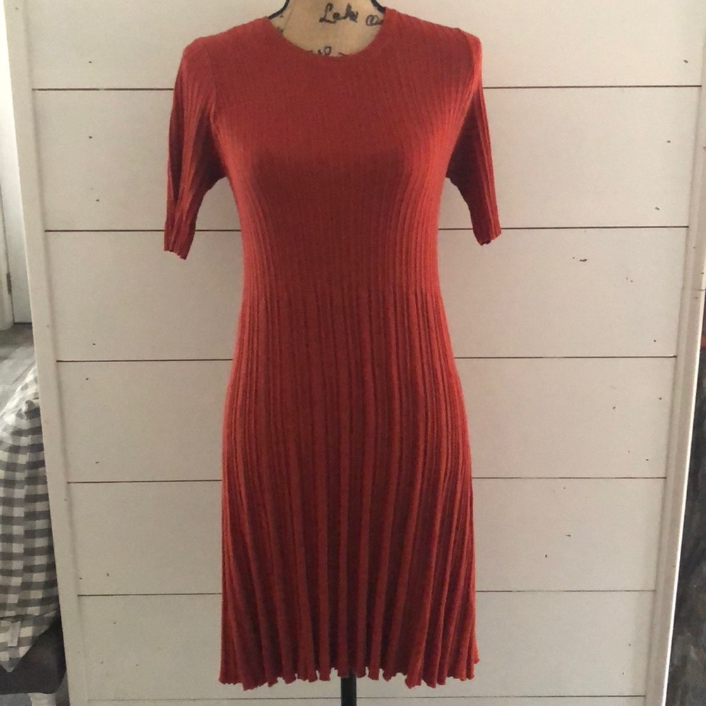 🍂UO Orange sweater dress🍁